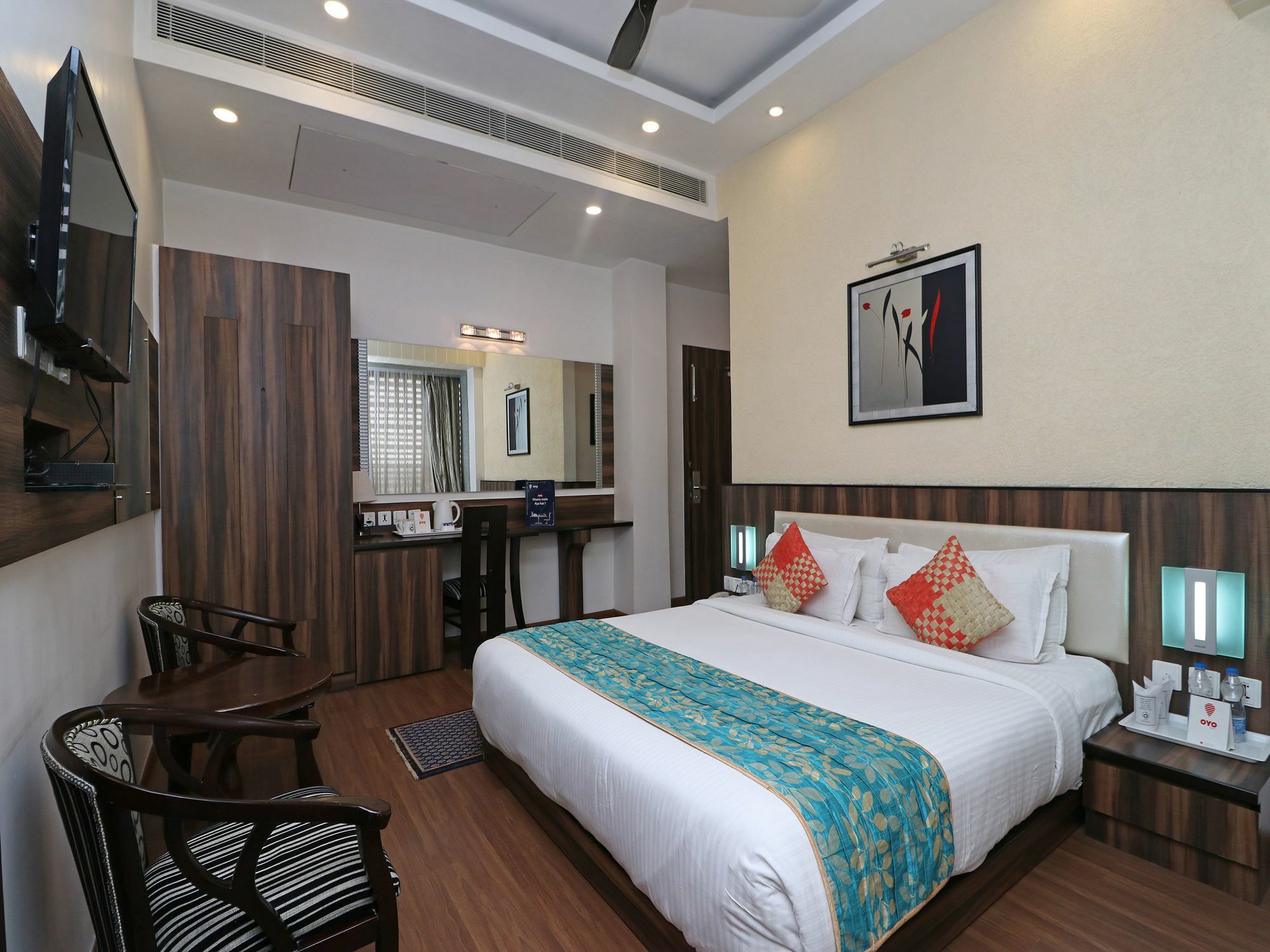 Hotel Dayal International, 贾姆谢德布尔 外观 照片